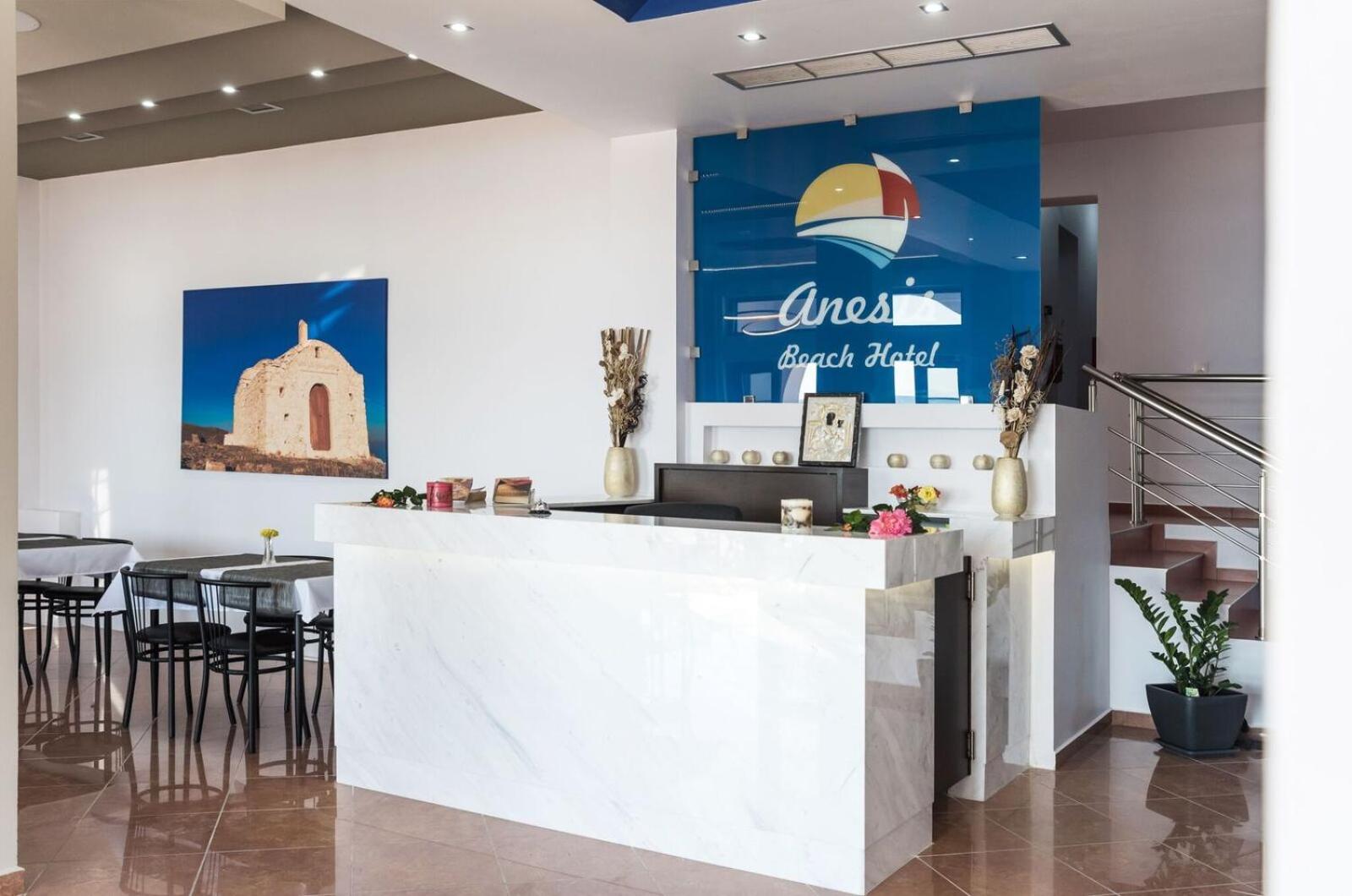 Anesis Hotel Agia Pelagia  エクステリア 写真