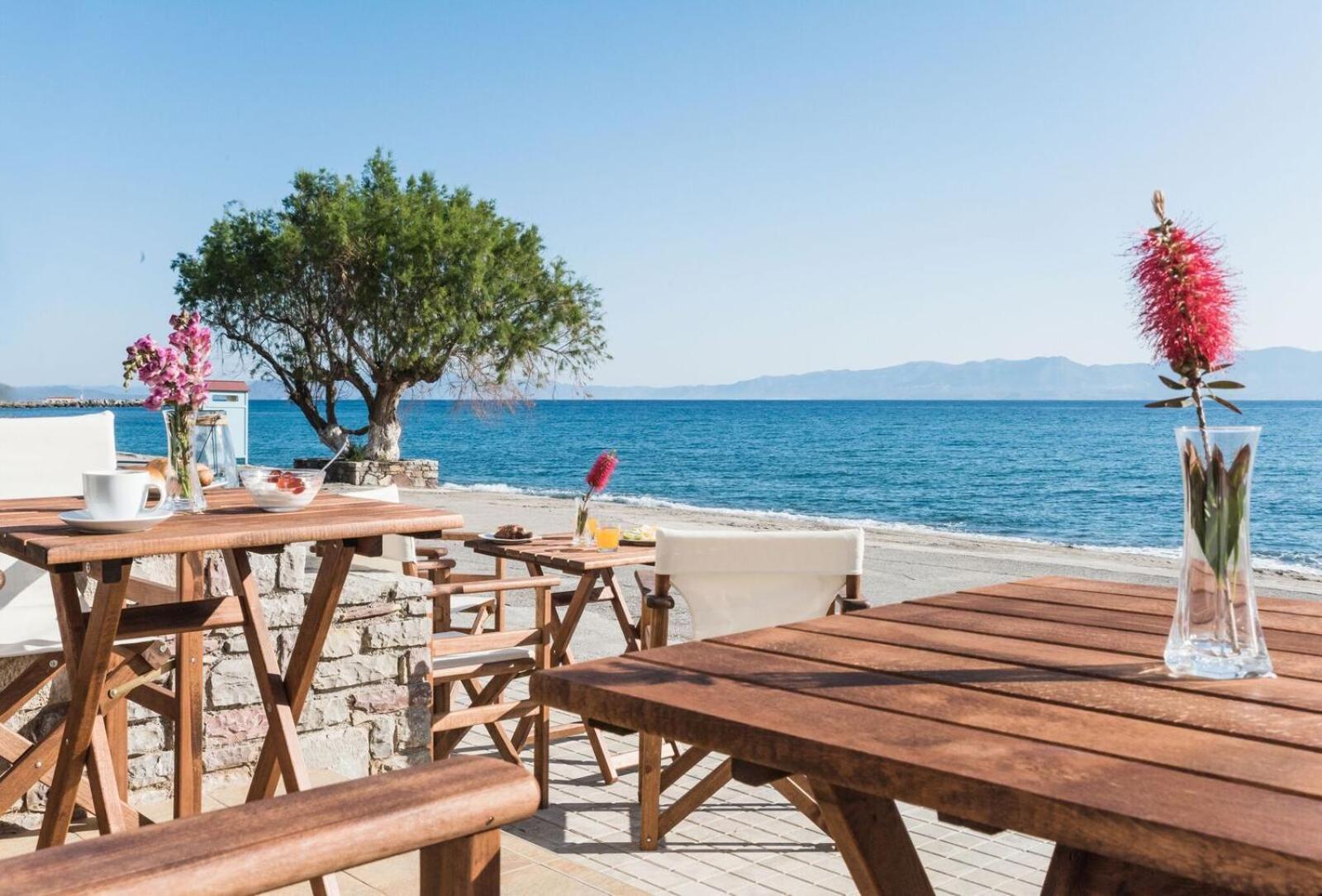 Anesis Hotel Agia Pelagia  エクステリア 写真