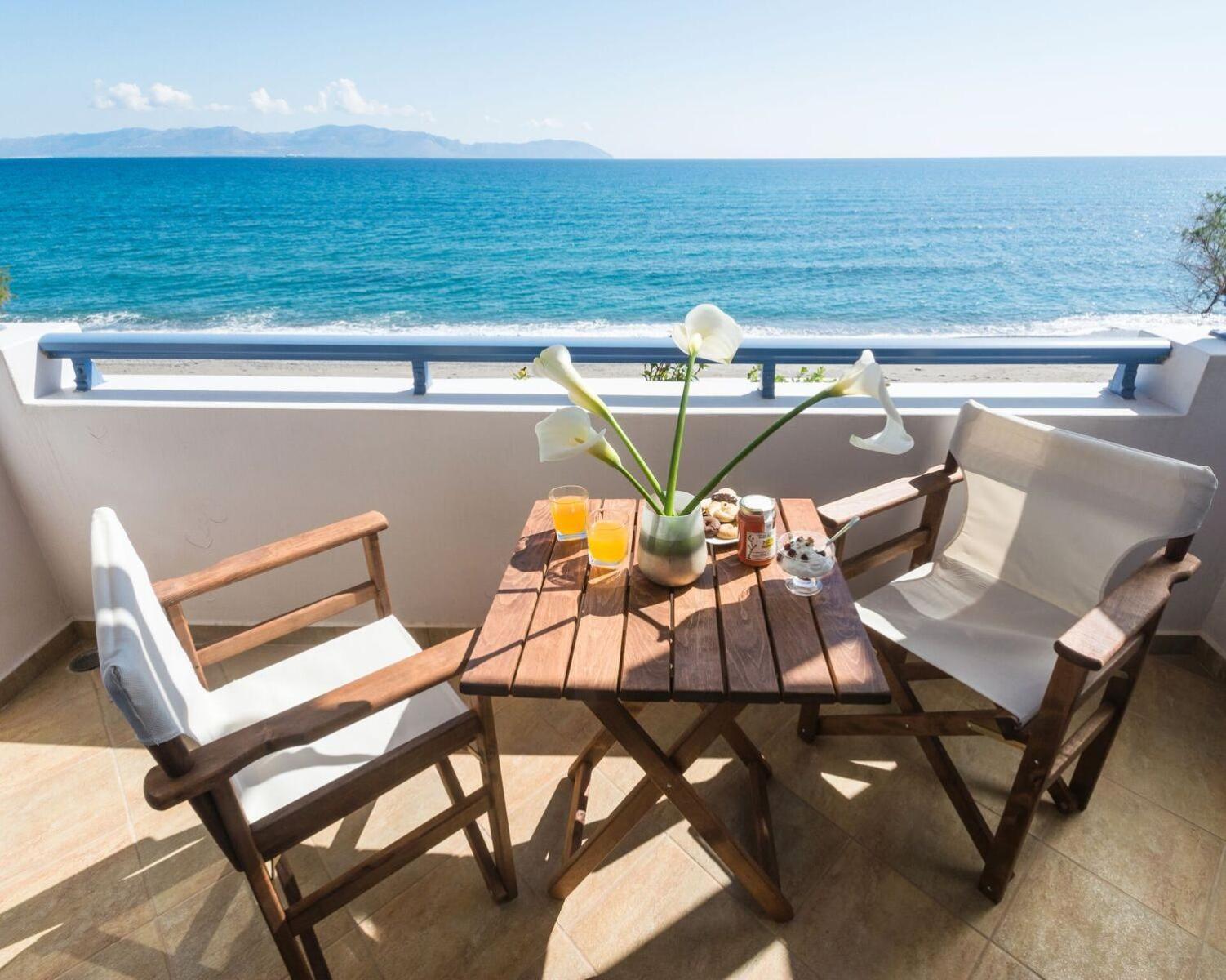 Anesis Hotel Agia Pelagia  エクステリア 写真